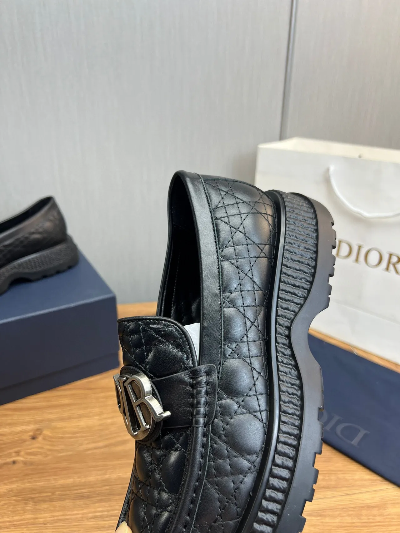 Dior B27 Cuir matelassé Boucle CD Mocassin 8