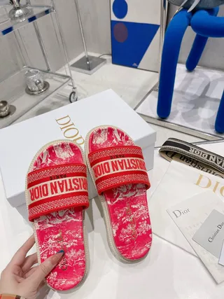 Dior B27 Slide গোলাপি ফ্লোরাল প্রিন্ট উইভড স্ট্র্যাপ স্লিপার 3