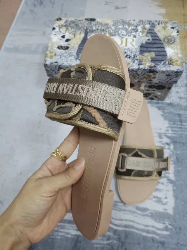 Dior B27 Slide Sandals Camouflage and Gold Strap Slippers 3