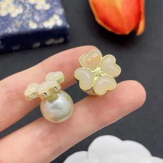 Dior Beige Gold Four-Heart Floral Motif Pearl Drop Accent Earrings