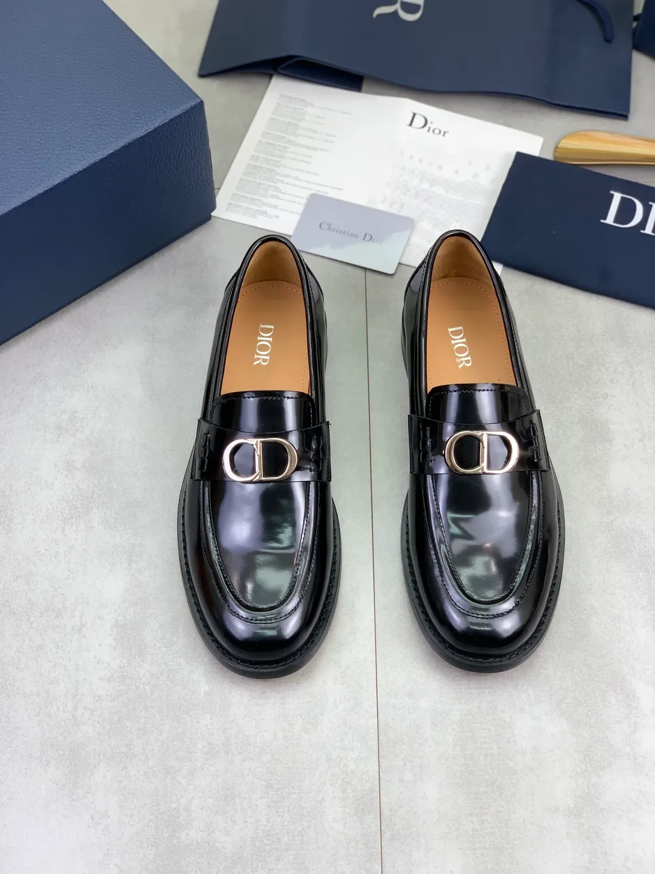 Dior Black Beige Patent Leather D-Shaped Buckle Loafer 5