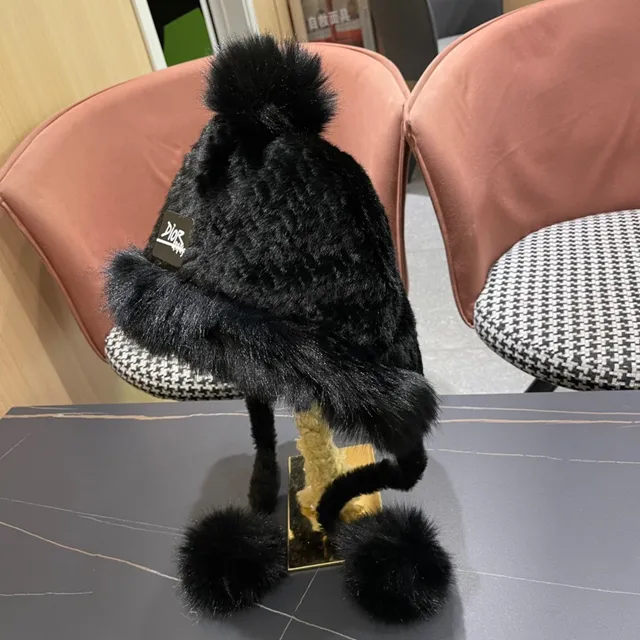 Dior Black Fur-Trimmed Pom-Pom Beanie 8