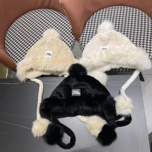 Dior Black Fur-Trimmed Pom-Pom Beanie 9