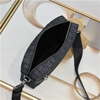 Dior কালো মনোগ্রাম টেকনিক্যাল ফ্যাব্রিক আয়তাকার স্ট্রাকচার্ড সিলহুট মেসেঞ্জার ব্যাগ 12