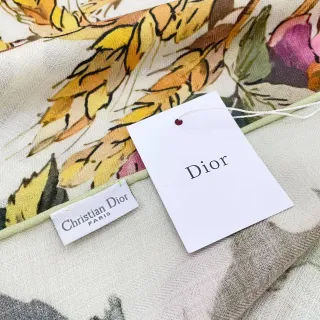 Dior 植物小麦印花丝巾