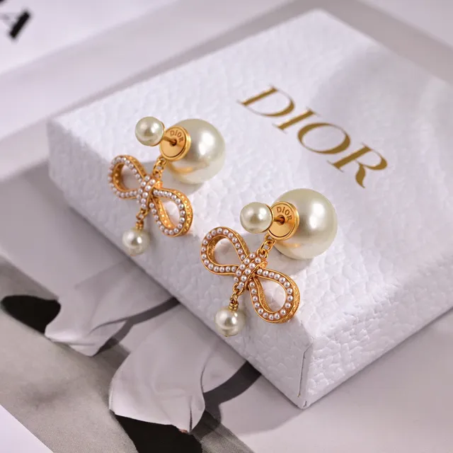 Dior Bow Pearl Gold-Tone Dangling Earrings 7