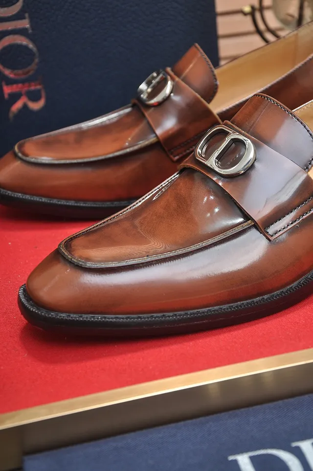 Dior Brown Black Polished Leather Cap-Toe Construction Loafer 2