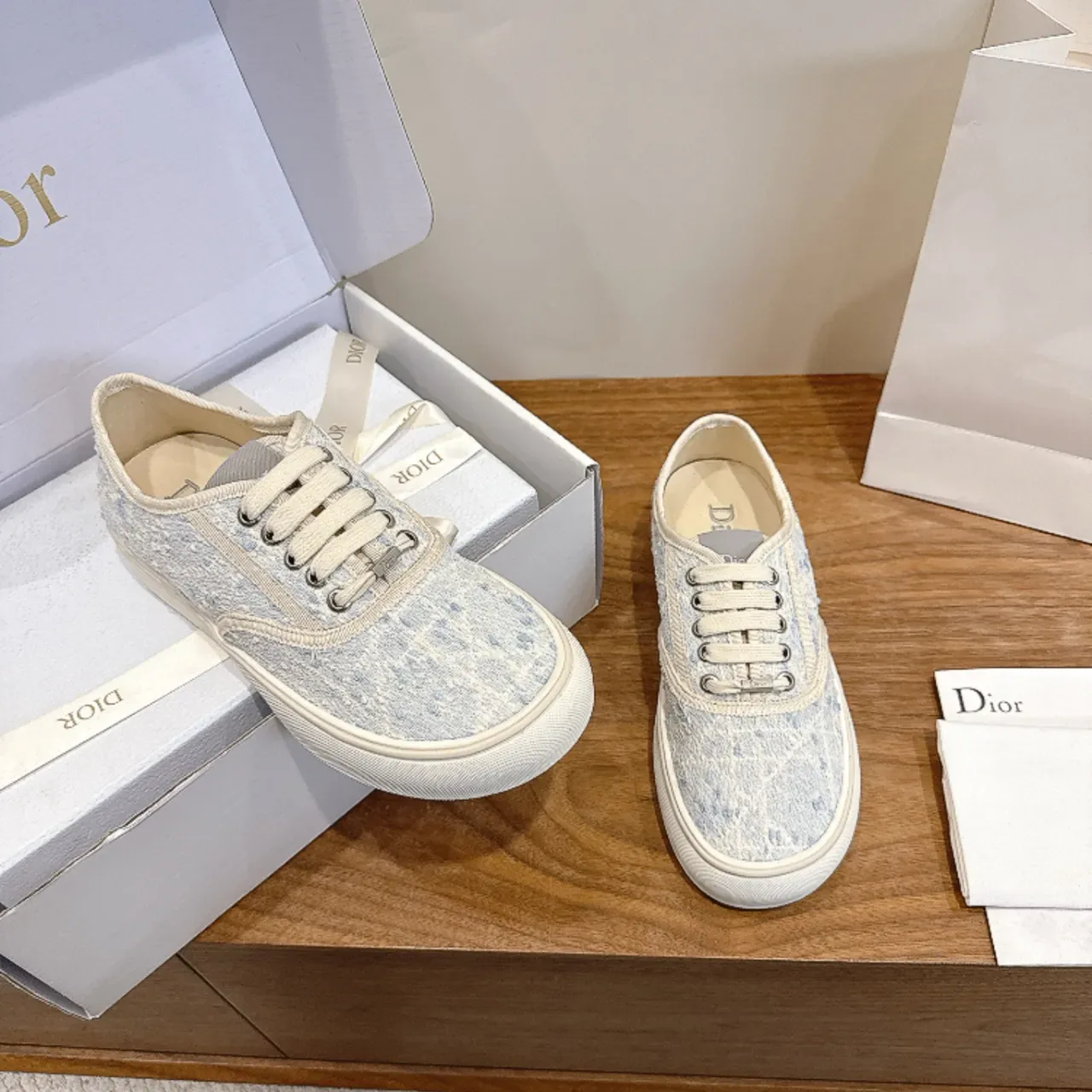 Dior Canvas Speckled Light Blue Lifestyle Sneakers 4