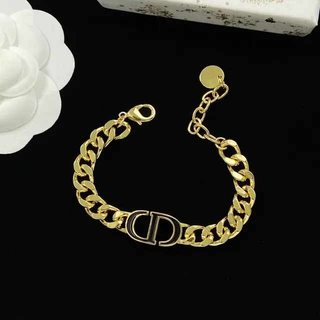 Dior CD Logo Chaîne Dorée Blanche Épaisse Curb Collier Pendentif 6