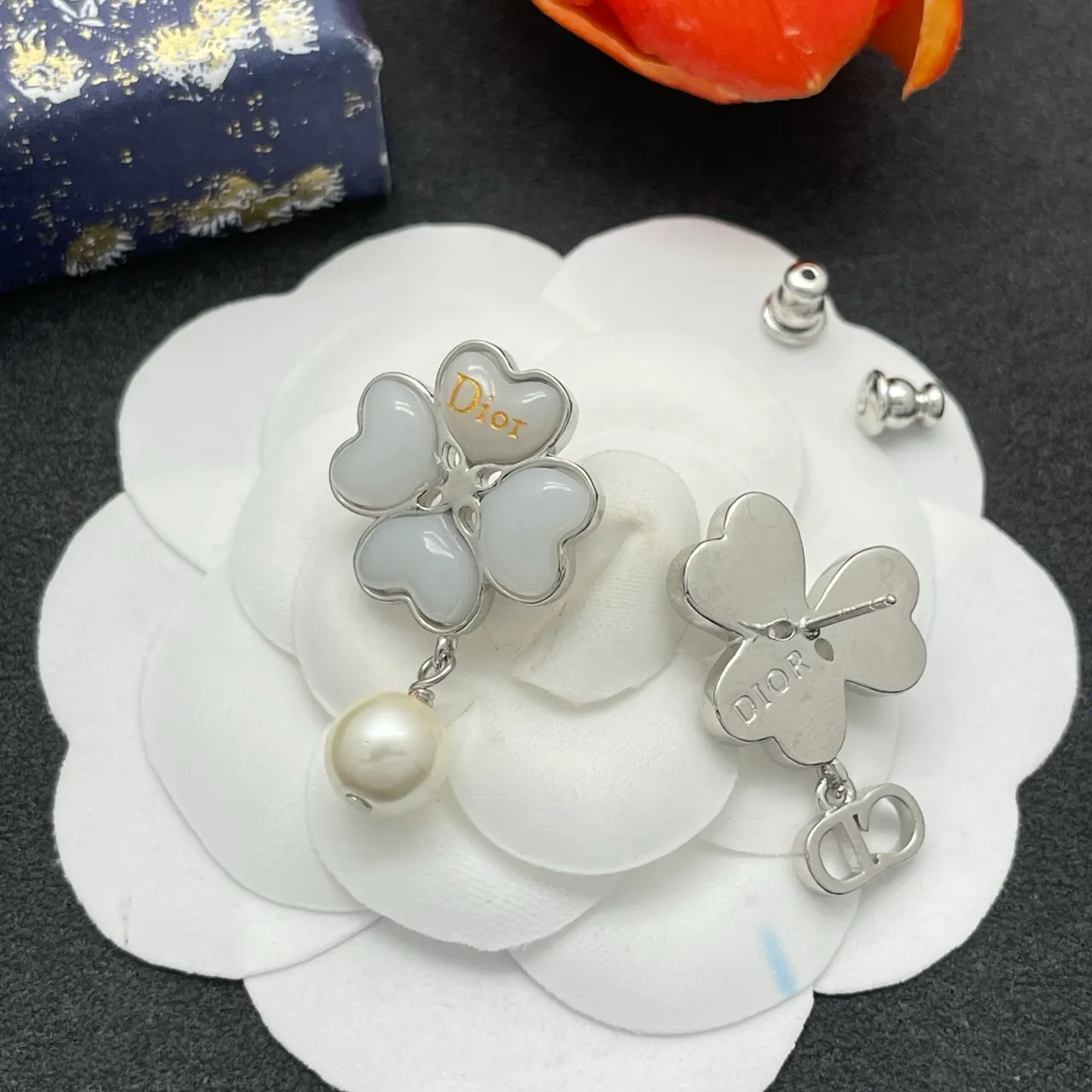 Dior Floral Heart Pearl Drop Earrings 5