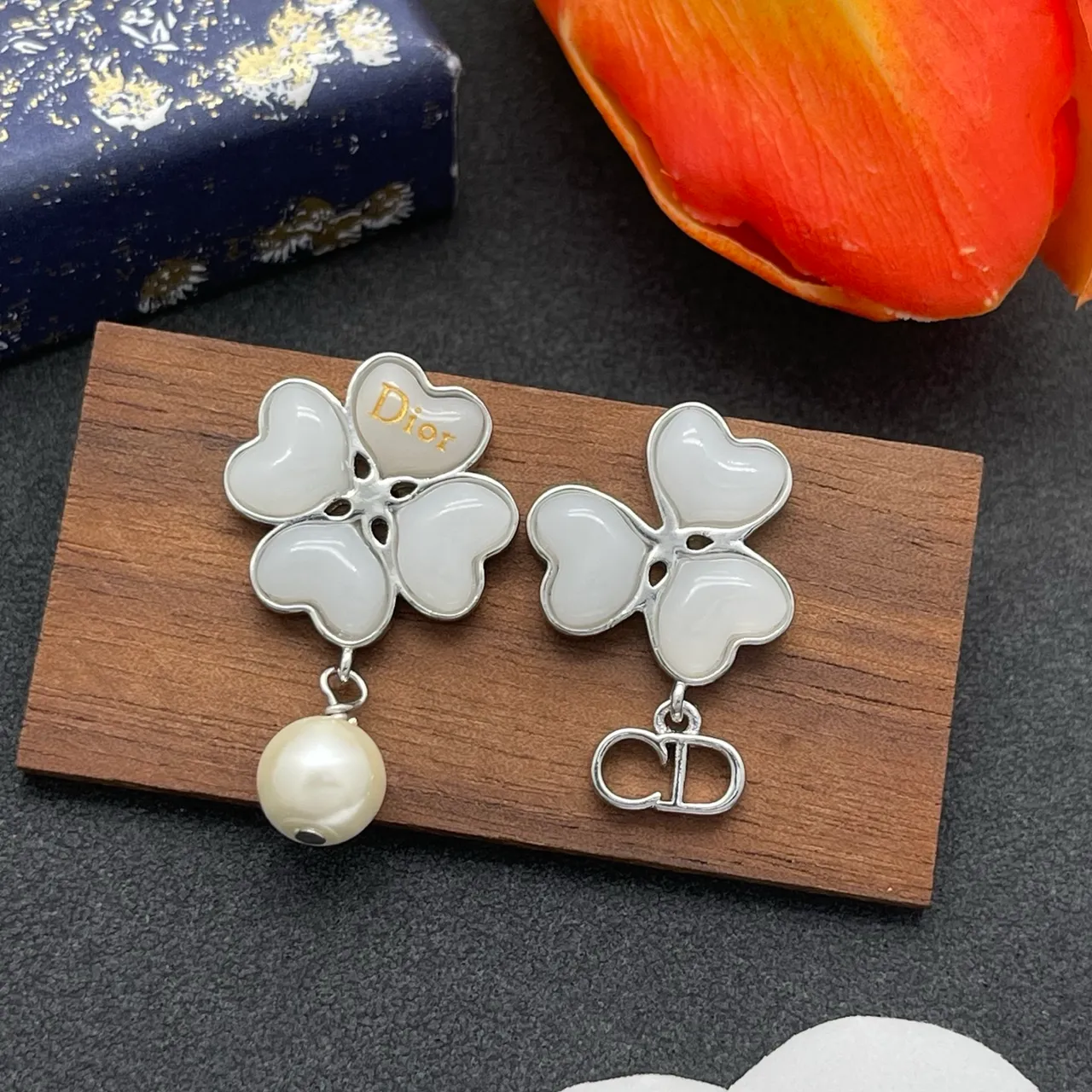 Dior Floral Heart Pearl Drop Earrings 7