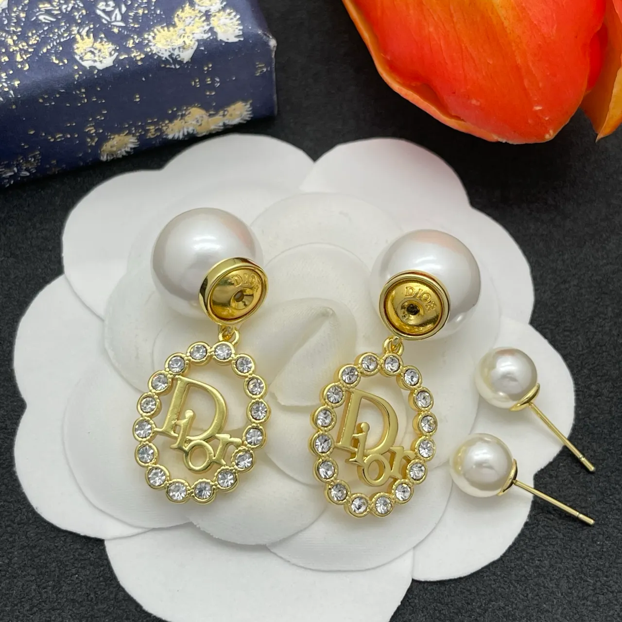 Dior Gold White Pearl Stud Earrings 5