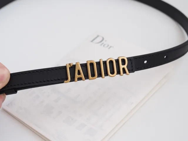 Dior J'adior Ceinture en cuir noir doré à lettrage étroit 4