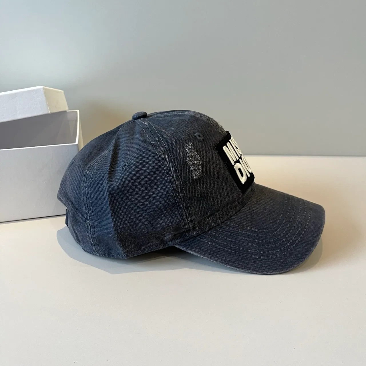 Dior Miss Dior Casquette de baseball grise foncée lavée 6