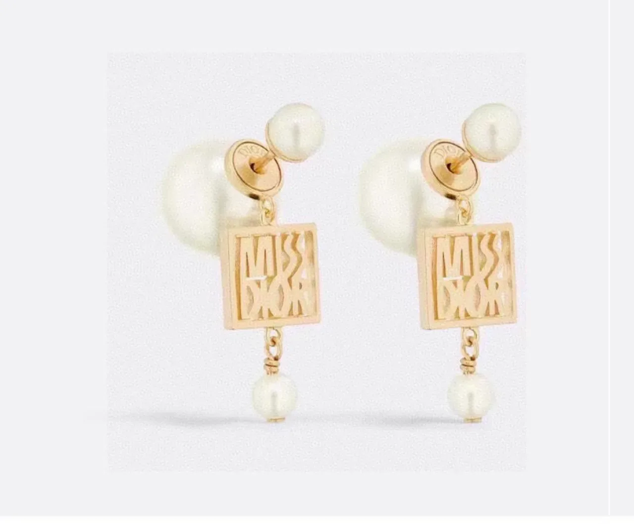 Dior Miss Colar com Corrente Dourada e Branca com Recorte Quadrado 8