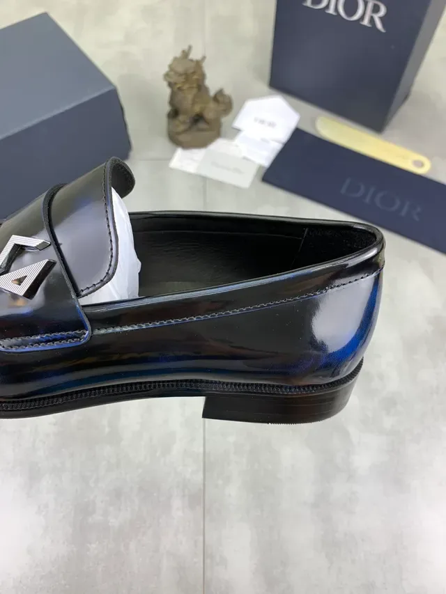 Dior Navy Black Patent Leather Metal Oblique Buckle Loafer 3