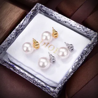 Dior White Gold Round Freshwater Pearls Silver-Tone Metal Earrings