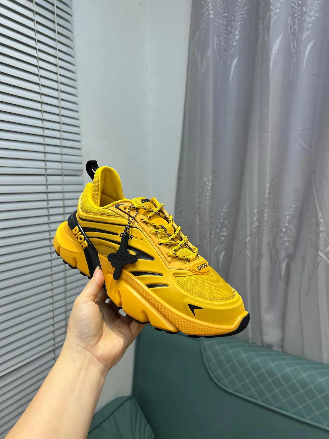 Dior Yellow Black Sole Mesh Upper Chunky Sneakers 8