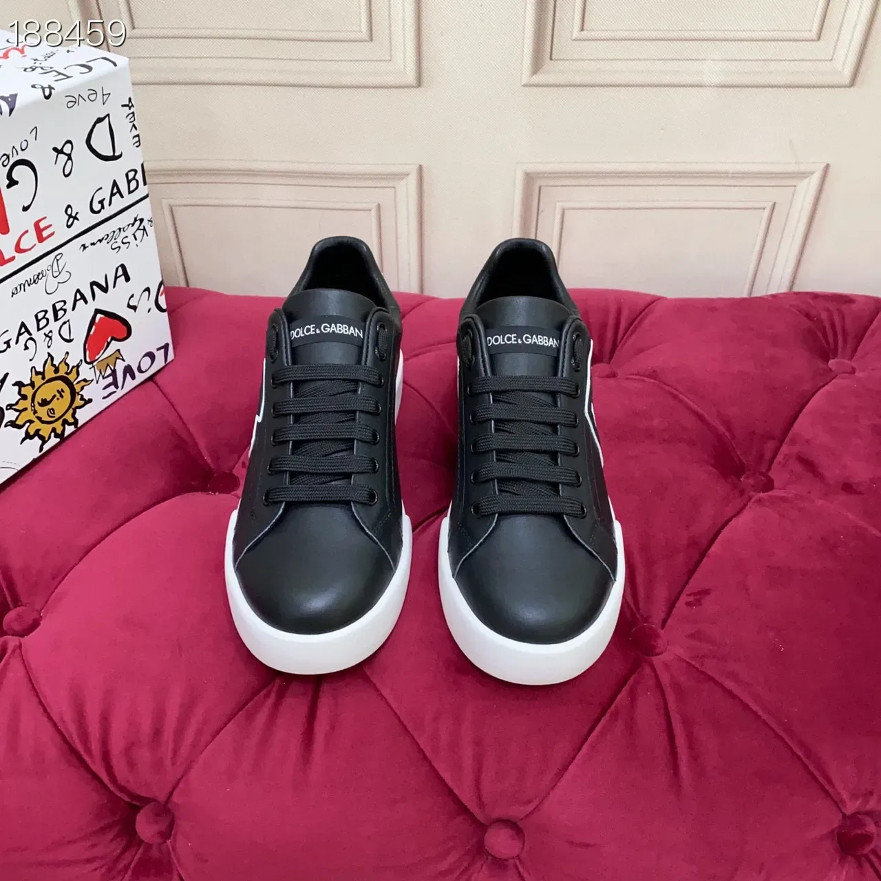 Dolce & Gabbana حذاء أسلوب حياة أسود أبيض جلدي علوي Oversized DG Monogram 7