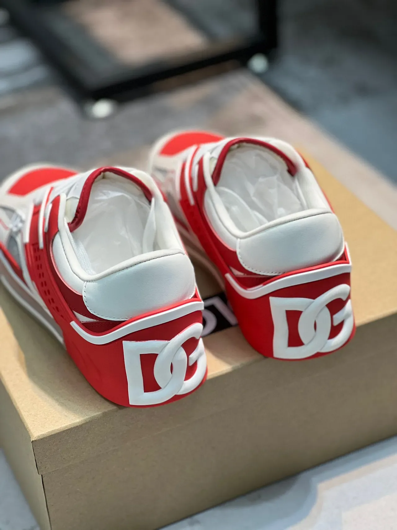 Dolce & Gabbana NS1 Red White Gray أحذية رياضية للأسلوب الحياة 2