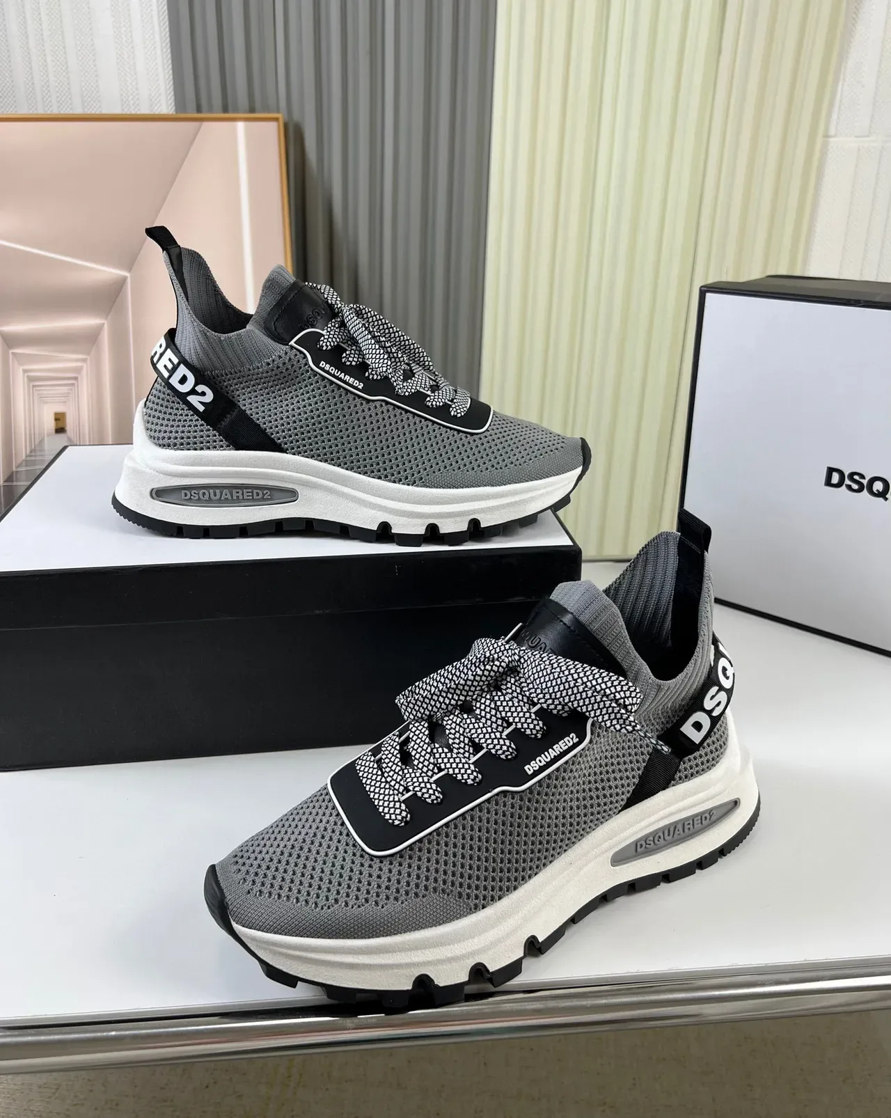 Dsquared2 ICON Gray Black White Grid Lace Lifestyle Sneakers 2