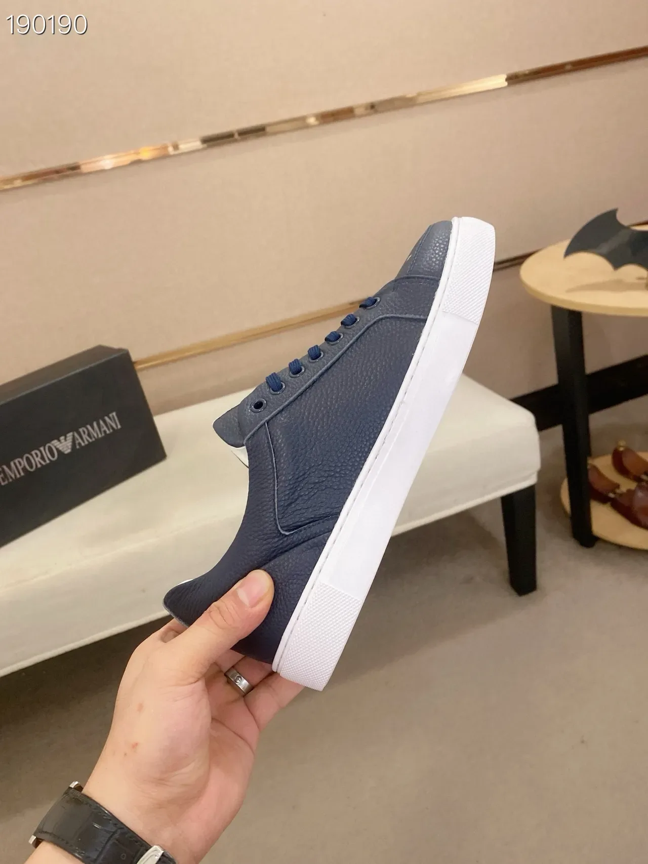 Emporio Armani Navy White Cuir Empeigne Gravé Logo Aigle Lifestyle Sneakers 7