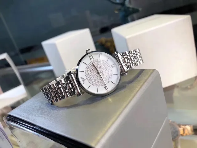 Emporio Armani Montre Quartz Cadran Acier Inoxidable Argent Blanc Pavé de Cristaux 6
