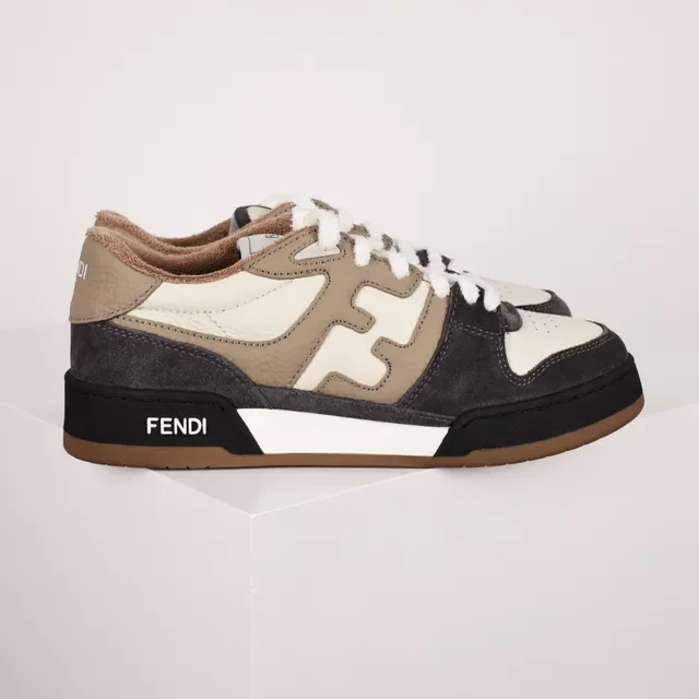Fendi Bege Preto Camadas de Camurça e Couro Superior Oversized FF Logo Estilo de Vida Tênis 3