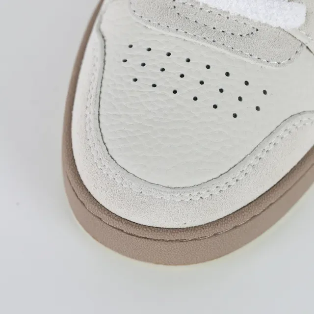 Fendi Beige Marron Baskets Lifestyle Basses Texturisées Cuir-Suede 5