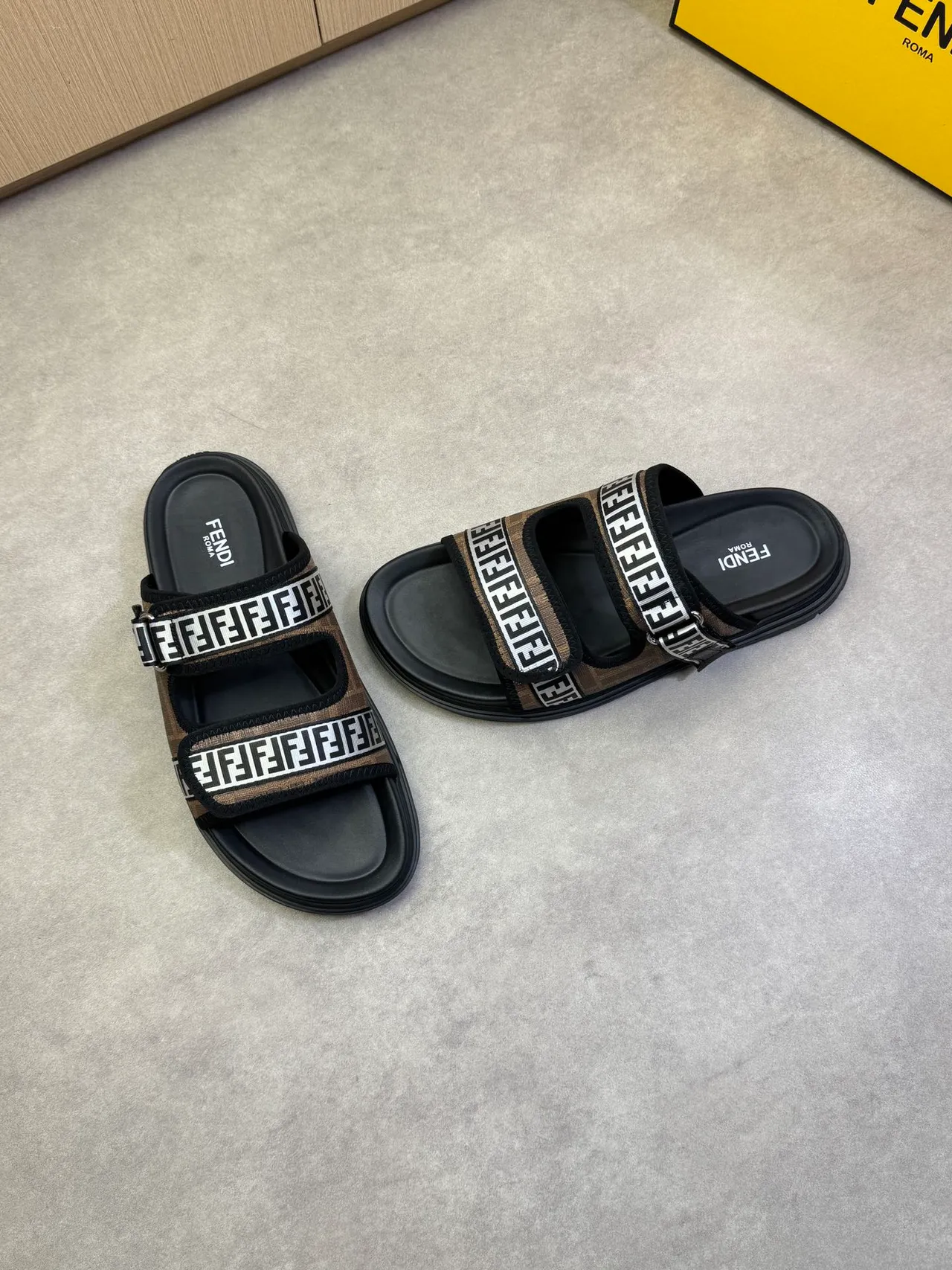 Fendi Preto Marrom Dupla Correia Slide FF Monograma Tecido Sandálias 14