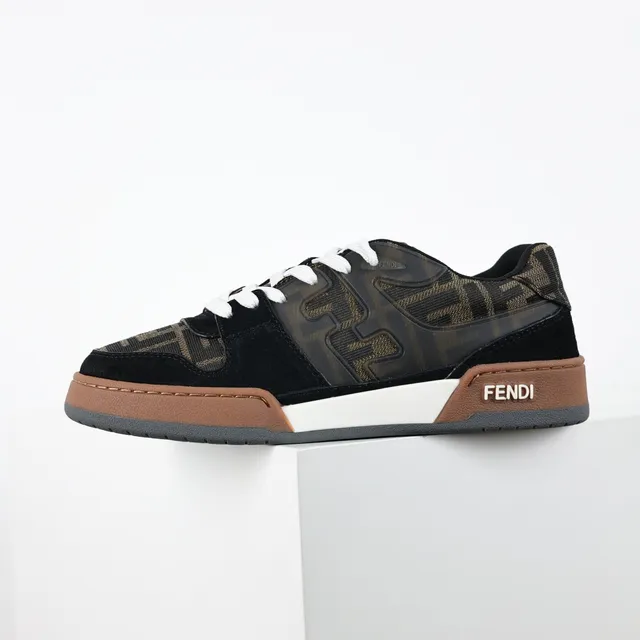Fendi Chaussures lifestyle noir et marron avec upper en toile monogrammée et suede layered multi-tone midsole semelle intermédiaire multicouche multi-teinte 9