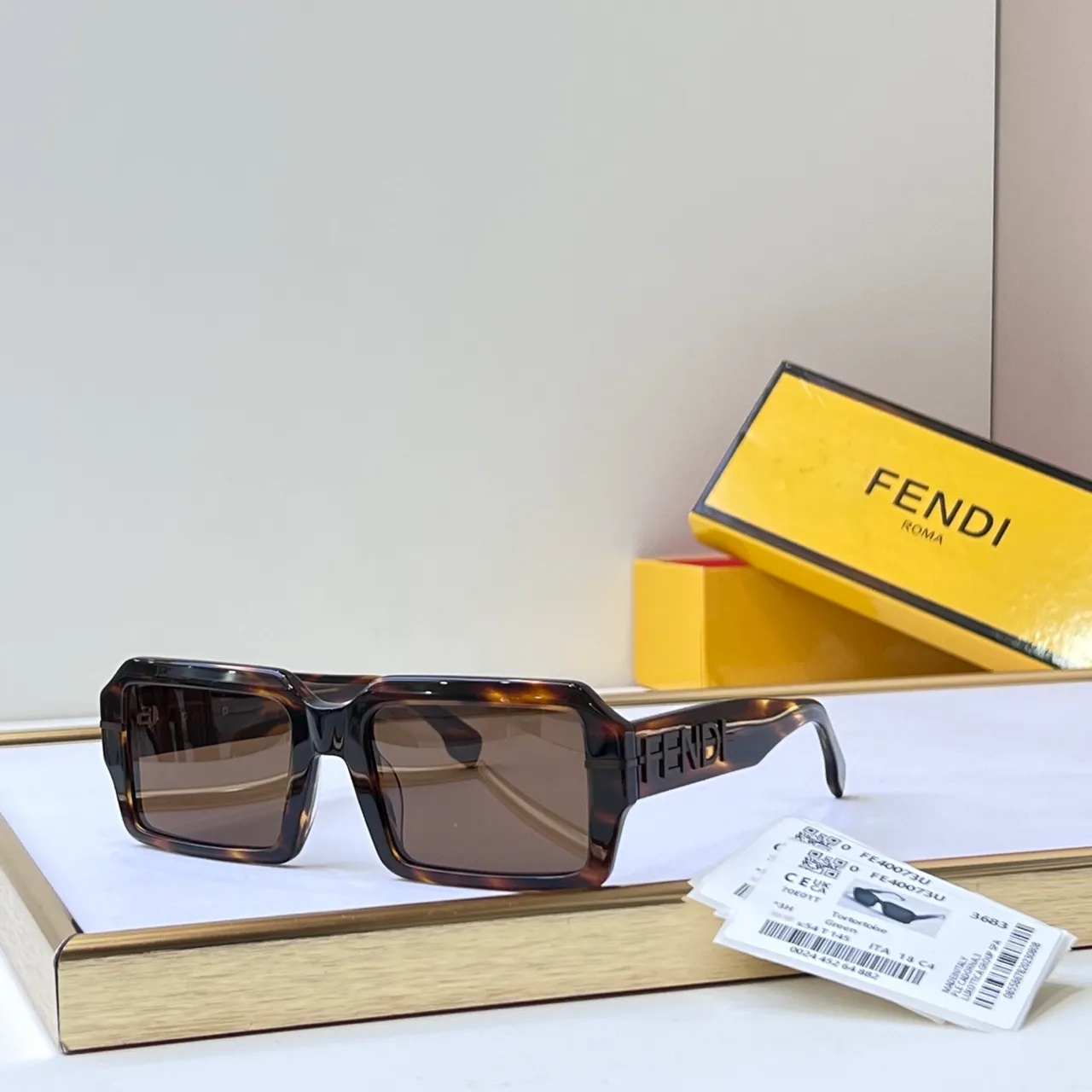Fendi FE-4007 Oversized Tortoiseshell Rectangular Sunglasses 7