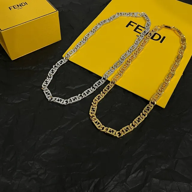 Colar Fendi FF Corrente Dourado 5