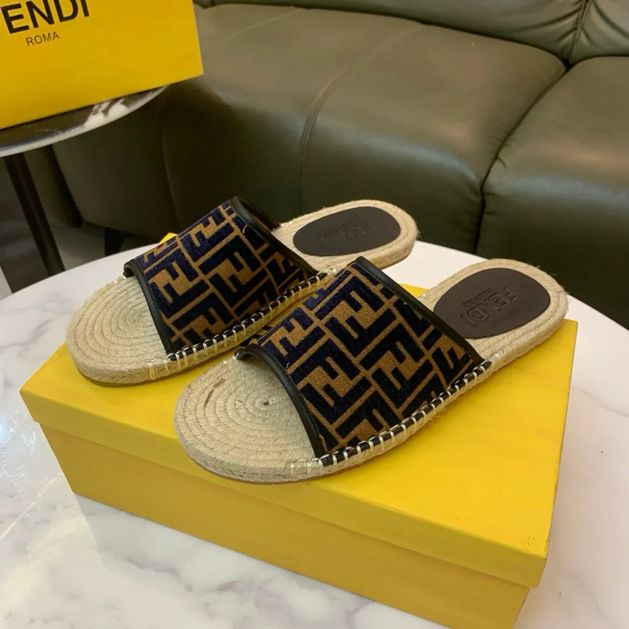 Fendi FF Espadrille Slides Navy Beige Sangle Monogram Jacquard Semelle En Jute Sandales 2