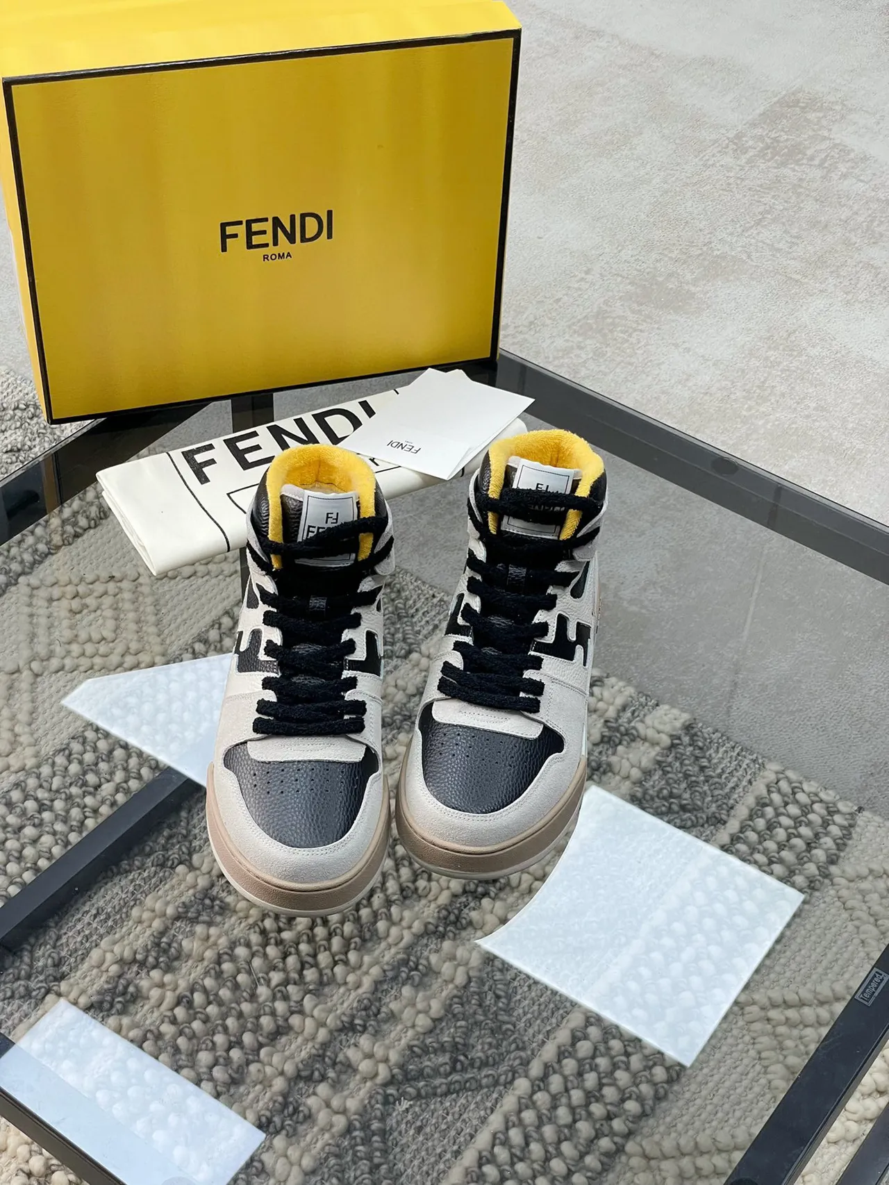 Fendi H-Logo حذاء رياضي عالي الارتفاع رمادي أسود أصفر نمط حياة حذاء رياضي 8