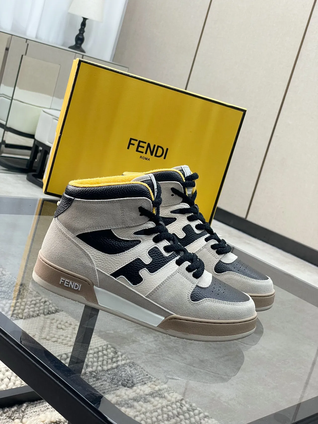 Fendi H-Logo حذاء رياضي عالي الارتفاع رمادي أسود أصفر نمط حياة حذاء رياضي 9
