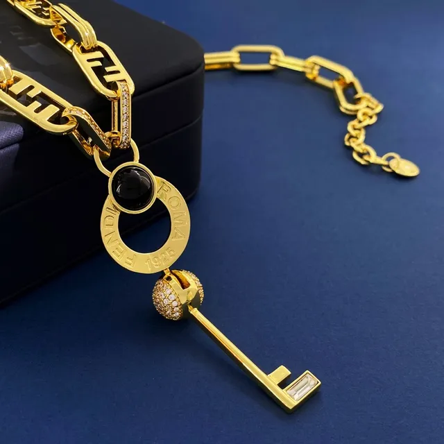 Fendi Key Chaîne dorée noire à maillons FF Logo Motif Collier 2