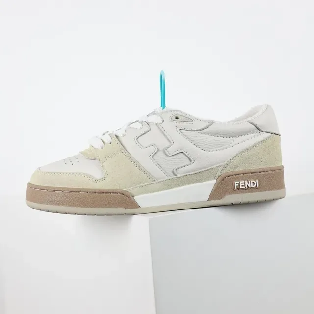 Fendi Tênis Lifestyle Bege Marrom Camada Camurça E Couro Superior Painel Lateral FF-Motif Tênis Lifestyle 9