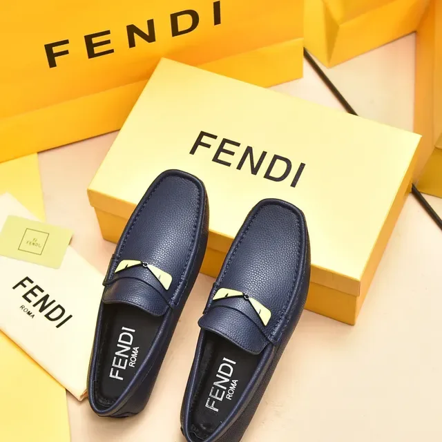 Fendi Monster Eye Loafer Mocassins Bleu Marine Cuir Texturé Slip-On 4