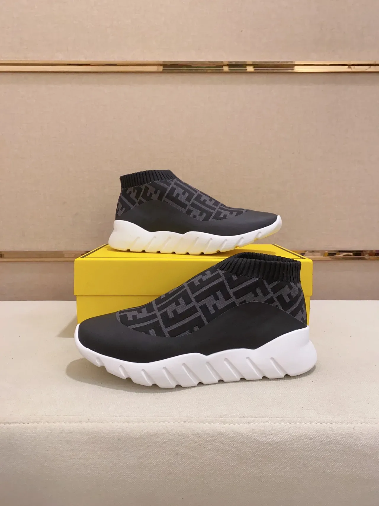Fendi Speed Trainer Tênis Preto FF Monogram Estilo Meia Chunky 6