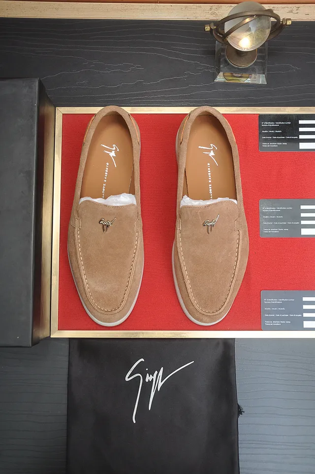 Beige Suede Upper Moc-Toe Stitching Loafer 2
