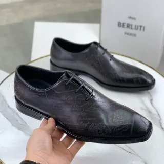 Berluti Black Polished Leather Square Toe Oxford Shoes