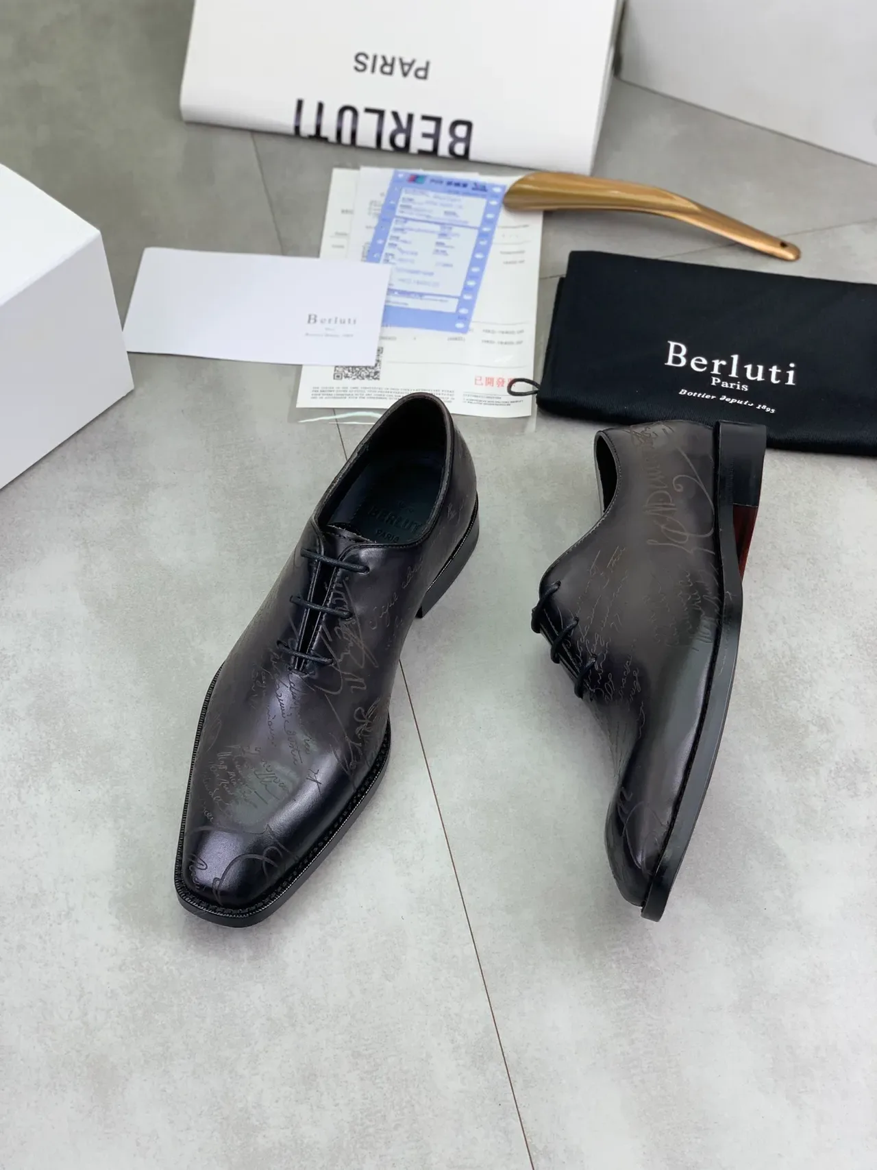 Berluti Black Polished Leather Square Toe Oxford Shoes 4
