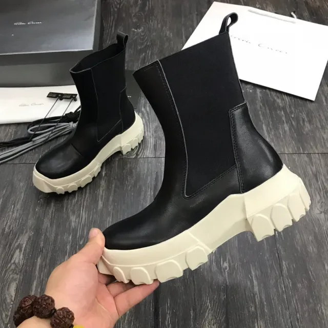 Black Beige Leather Upper Elastic Side Panels Chelsea Boots 5