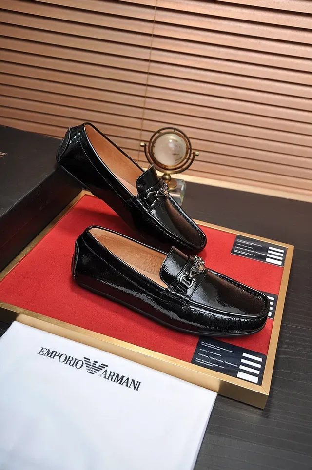 Black Brown Glossy Patent Leather Horsebit Buckle Loafer 4
