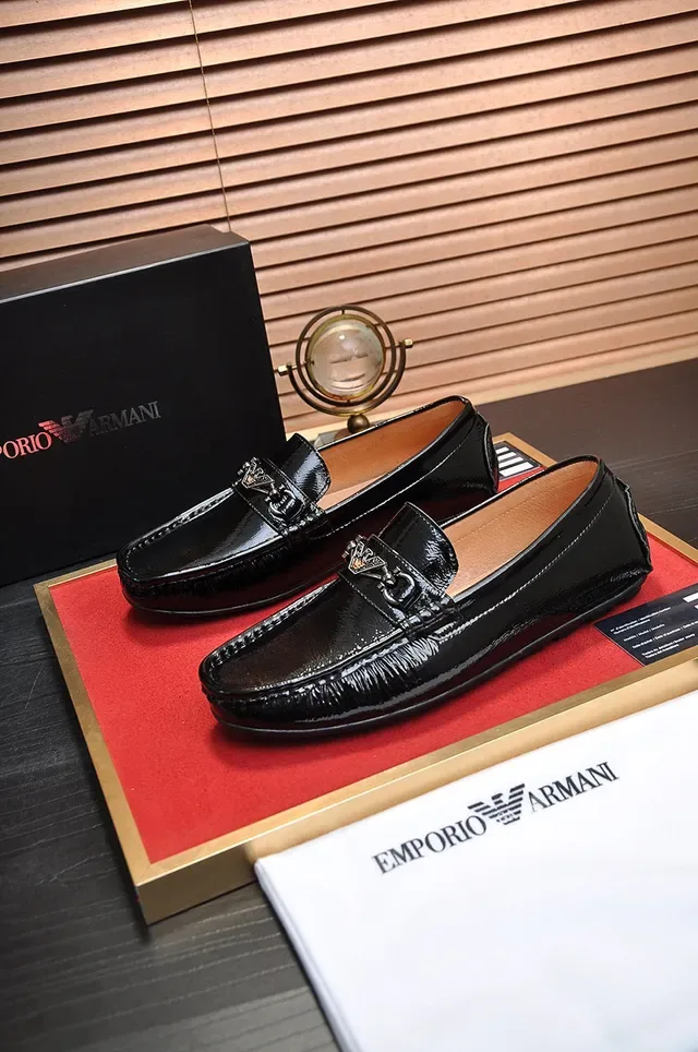 Black Brown Glossy Patent Leather Horsebit Buckle Loafer 7