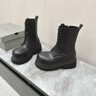 Black Chunky Lug Sole Smooth Upper Ankle Boots