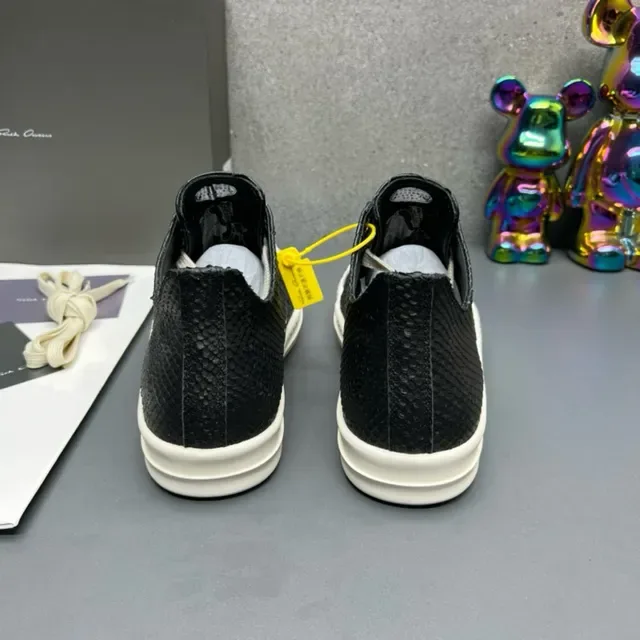 Black Croc-Embossed Upper White Toe Cap Lifestyle Sneakers 2