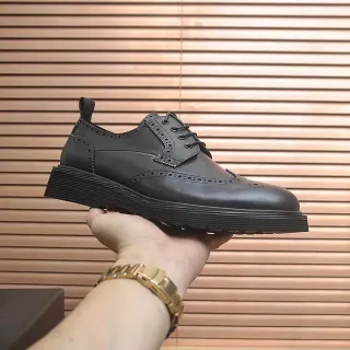 Black Detailing Thick Ridged Platform Sole Brogue
