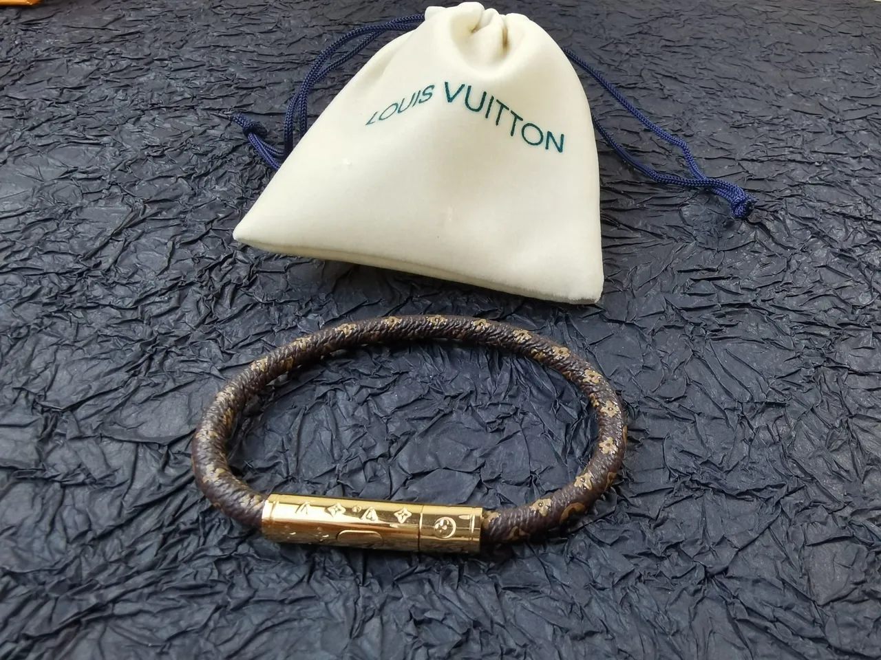Black Gold Braided Cord Metal Clasp Bracelet 6